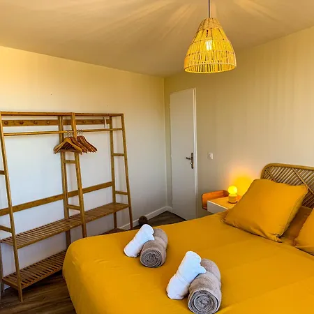 La Sainte Tour Appartement *
