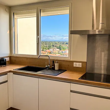 La Sainte Tour Appartement